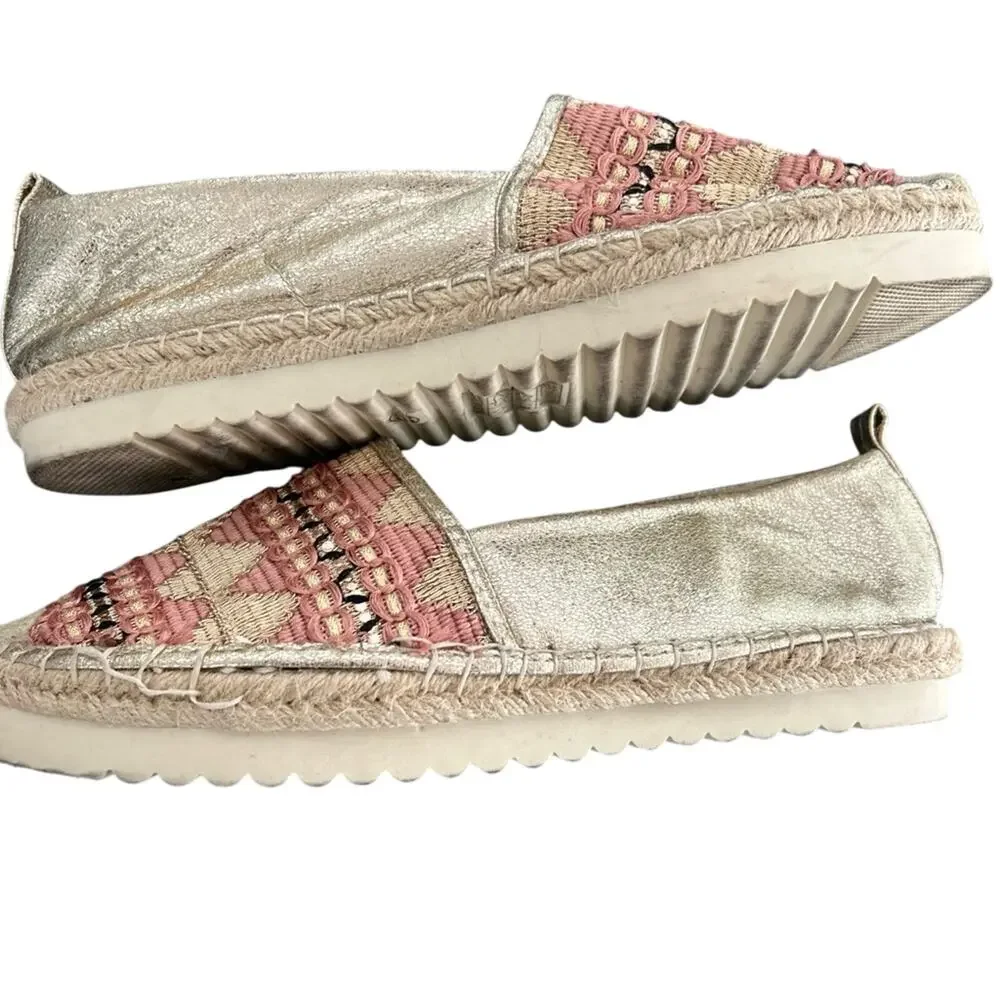 Patrizia by Spring Step Women’s Metallic Espadrilles